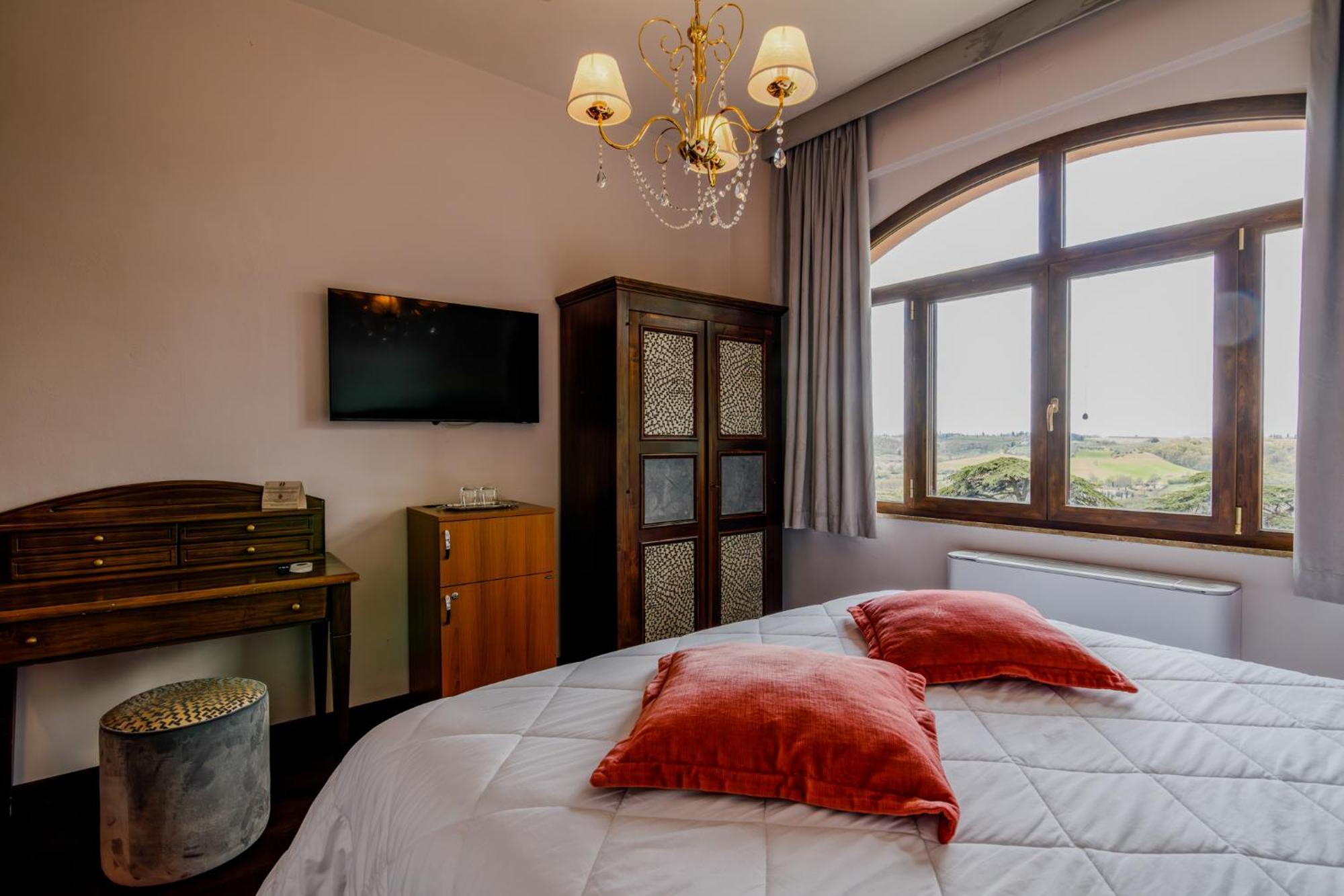 Villa Lecchi Hotel Wellness Colle Val D'Elsa Exterior photo